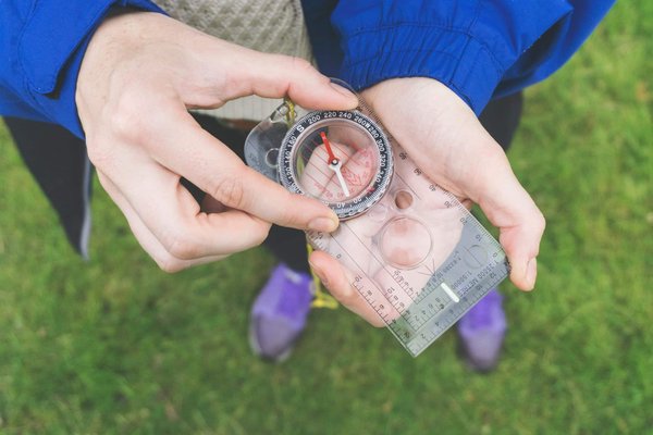 Comment « Fallout 4 » peut-il être utilisé pour discuter des thèmes post-apocalyptiques et de la survie?